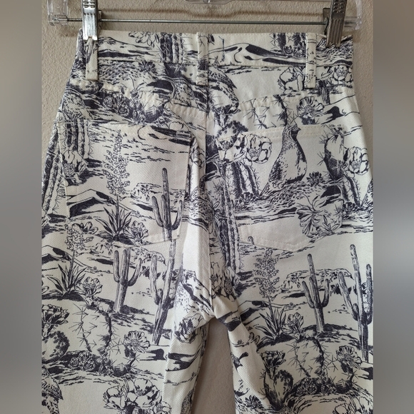 Reformation Oasis High Rise Straight Button/Fly Desert Jeans Womens Size 23 - Picture 7 of 9